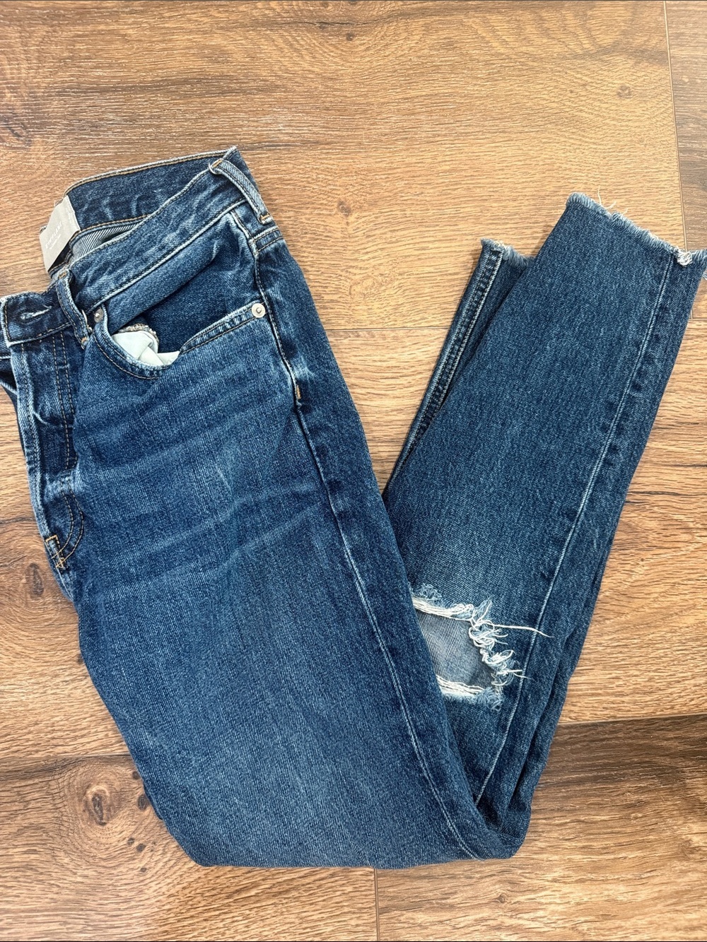 Everlane “The Cheeky Jean”